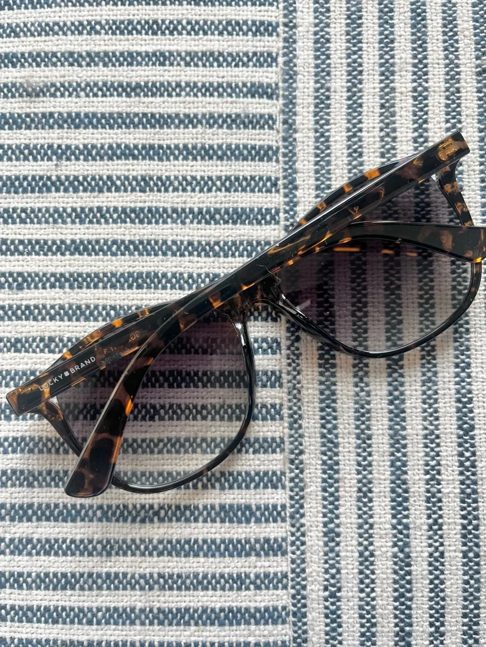 OS Lucky Brand Tortoiseshell Women's Sunglasses - Designer Style